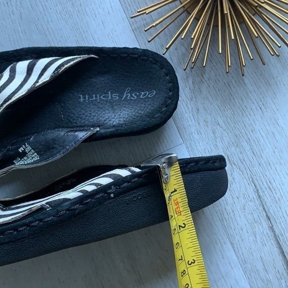 EASEY SPIRIT Beldon leather‎ sandals animal zebra black white striped 7 1/2M - Picture 4 of 9